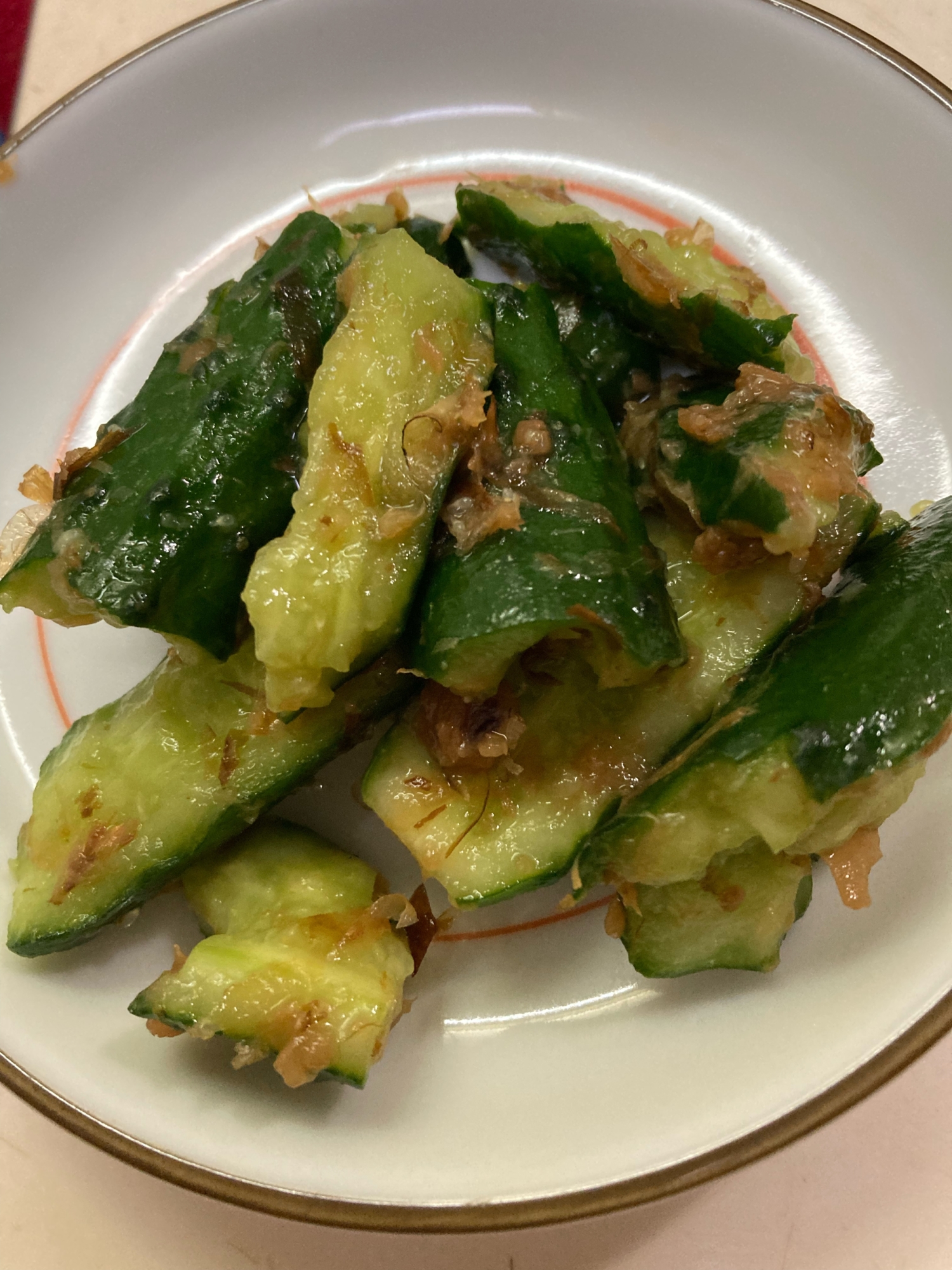 たたきキュウリの梅かつお和え、おつまみに絶品❗️