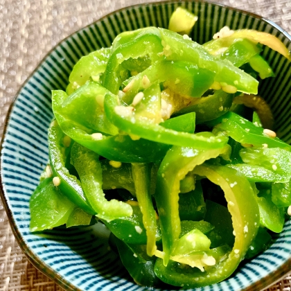 簡単に美味しくできました( ´ ▽ ` )ﾉごま油以外の液体調味料が入らないので水っぽくならずお弁当にも良さそうですね！ご馳走様でした(*'∀'人)