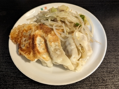 焼き餃子（豚ひき肉・ニラ・キャベツ・長ネギ）