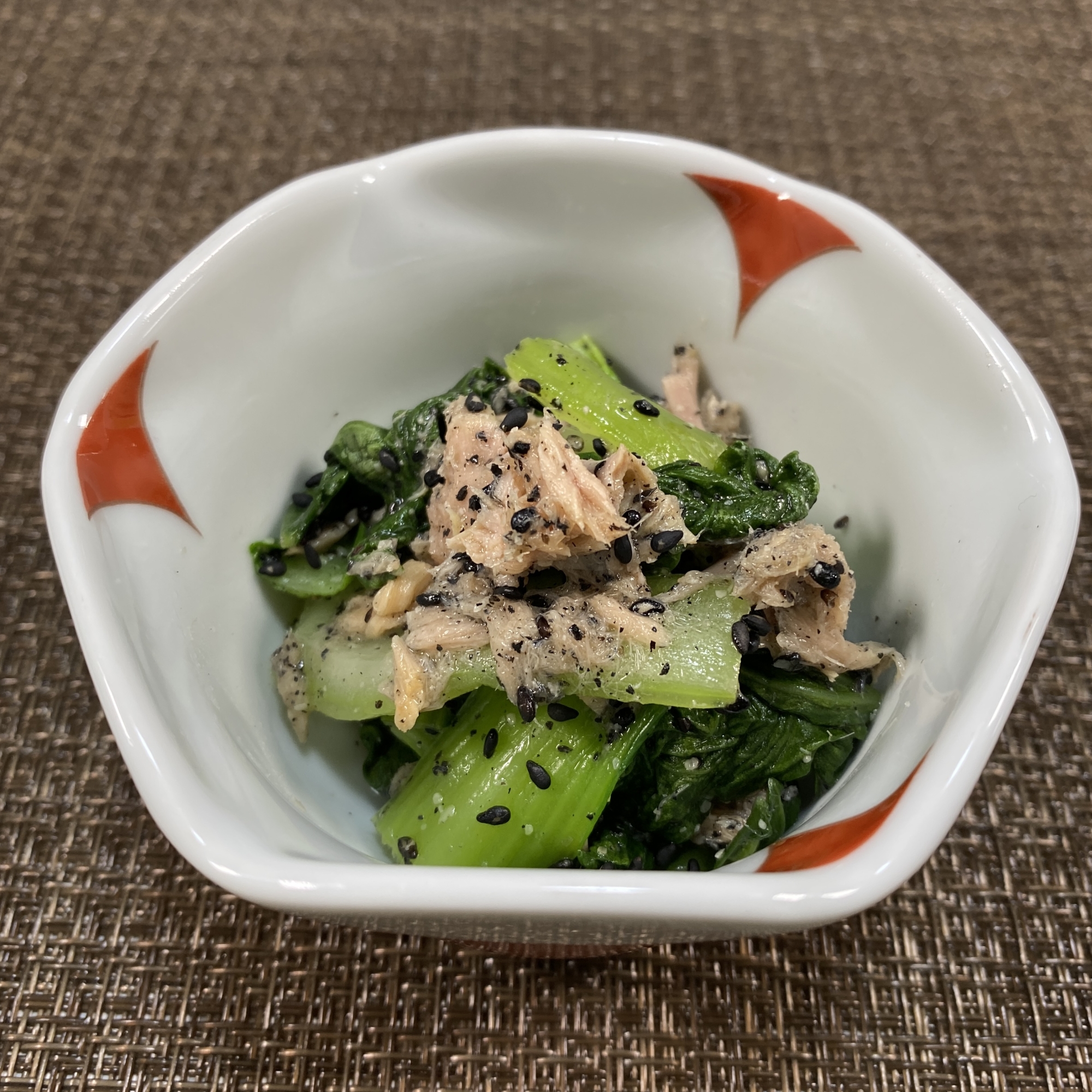 貧血予防、むくみ予防に！青梗菜とツナの昆布茶和え