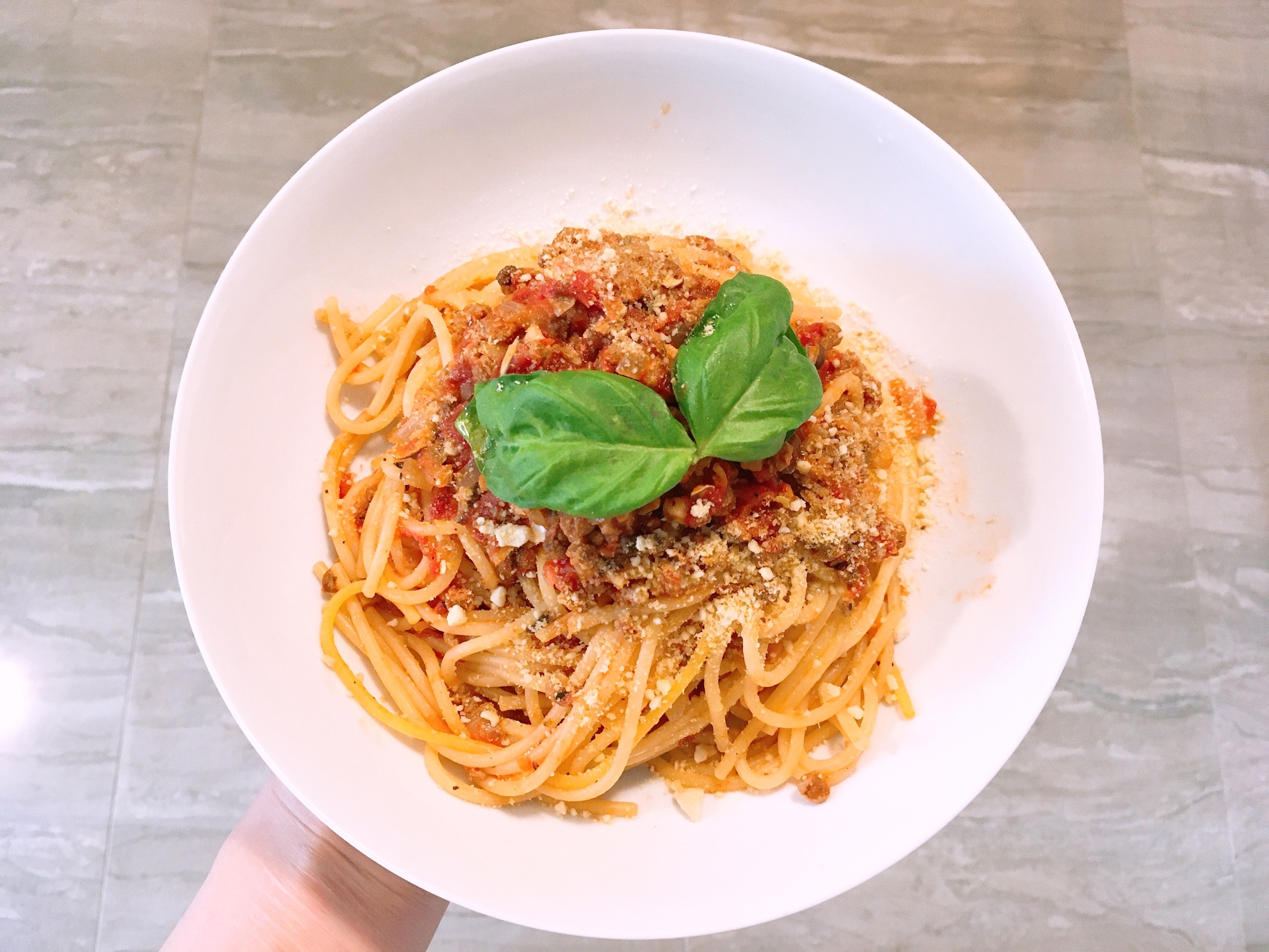 ヴィーガン　大豆ミートでボロネーゼパスタ