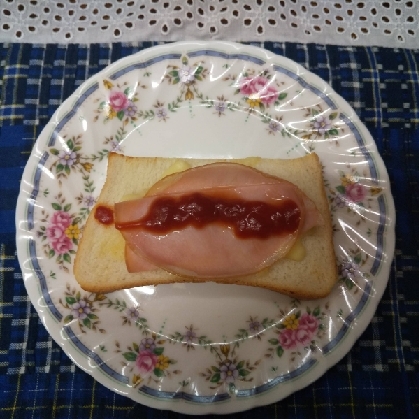 文学トラベラーさん
おはようございます
朝食でいただきました
昨日はつくレポ有難うございました