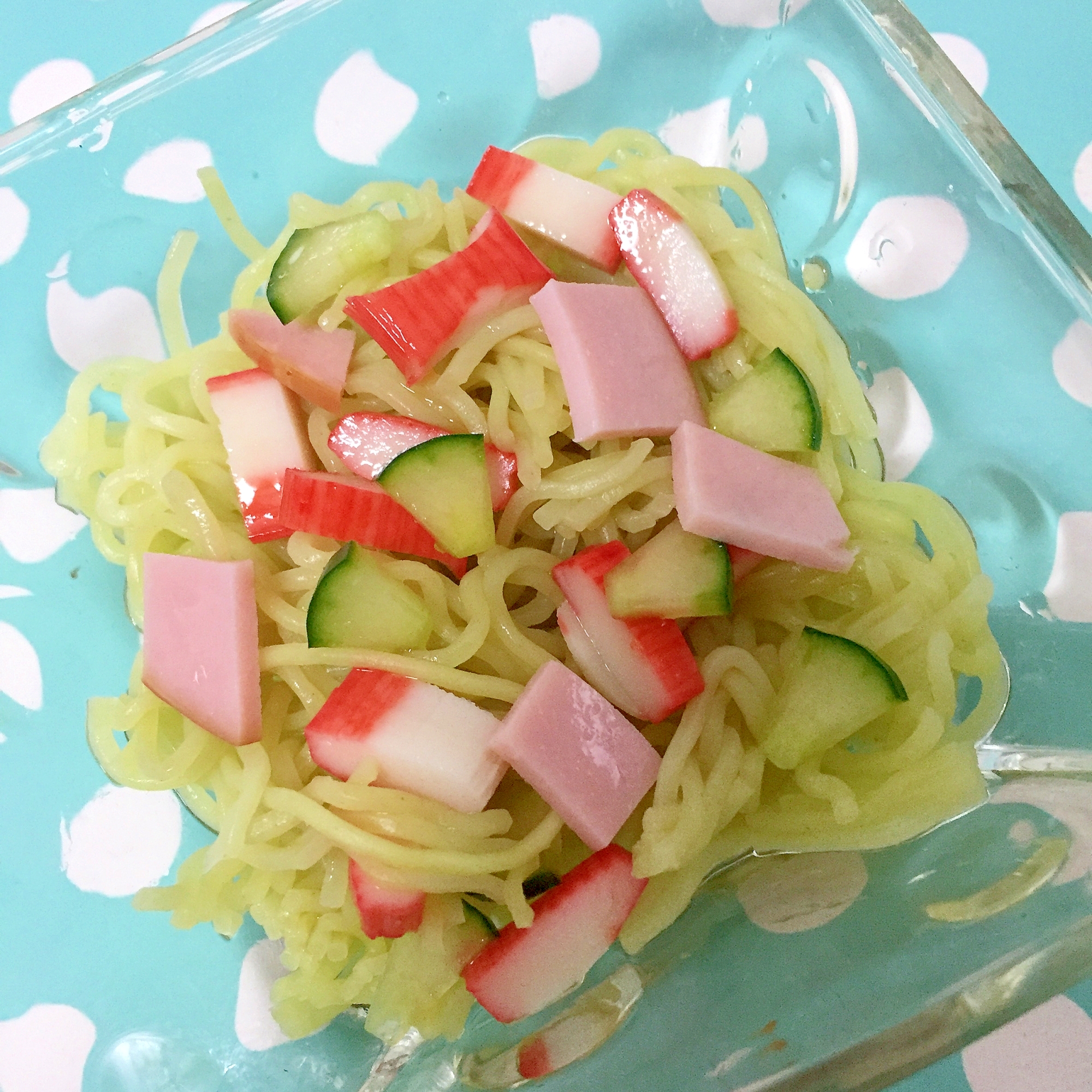 子供用！カニカマとハムときゅうりの冷やし中華☆彡