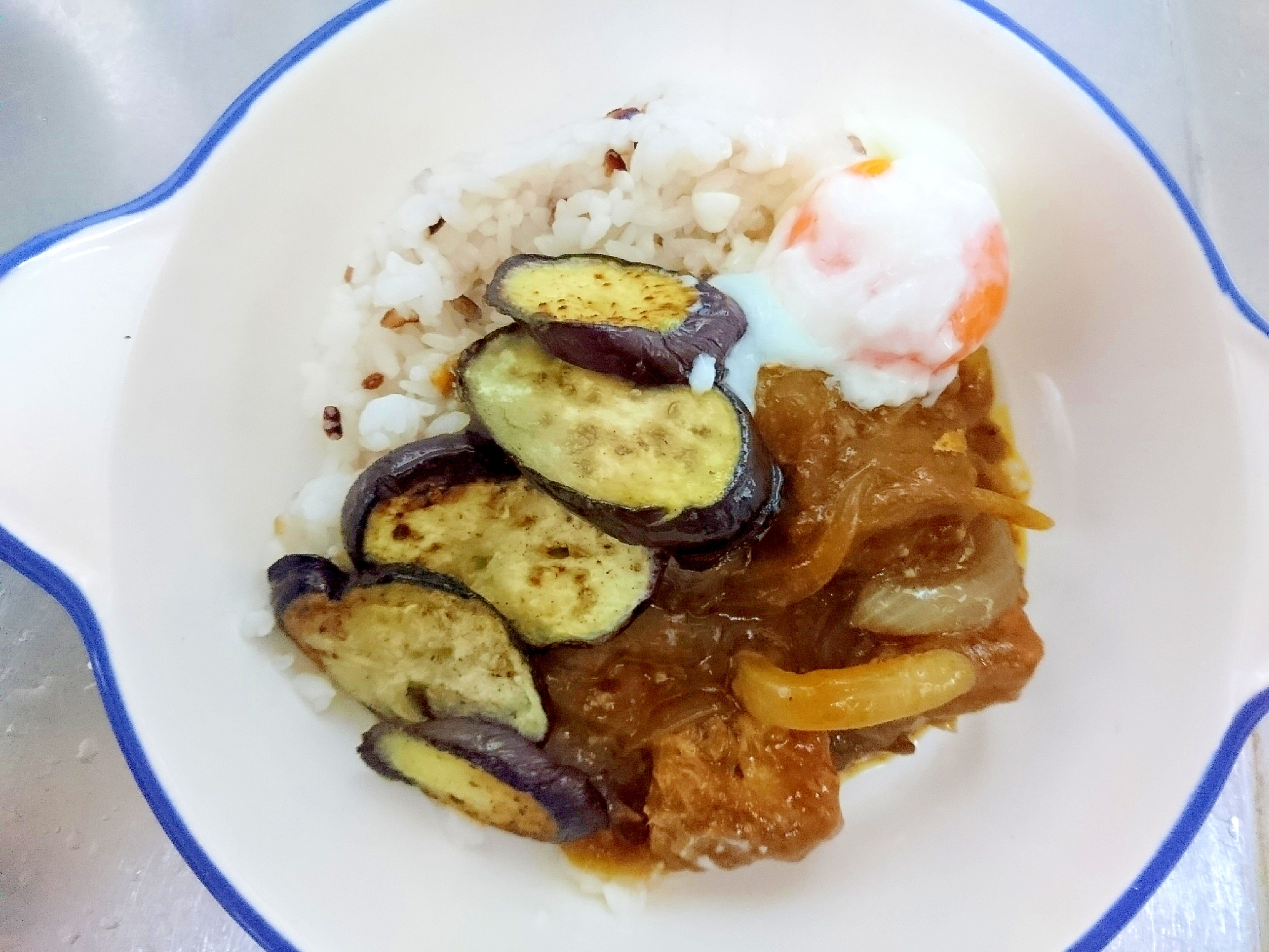 茄子とサバ缶のカレー