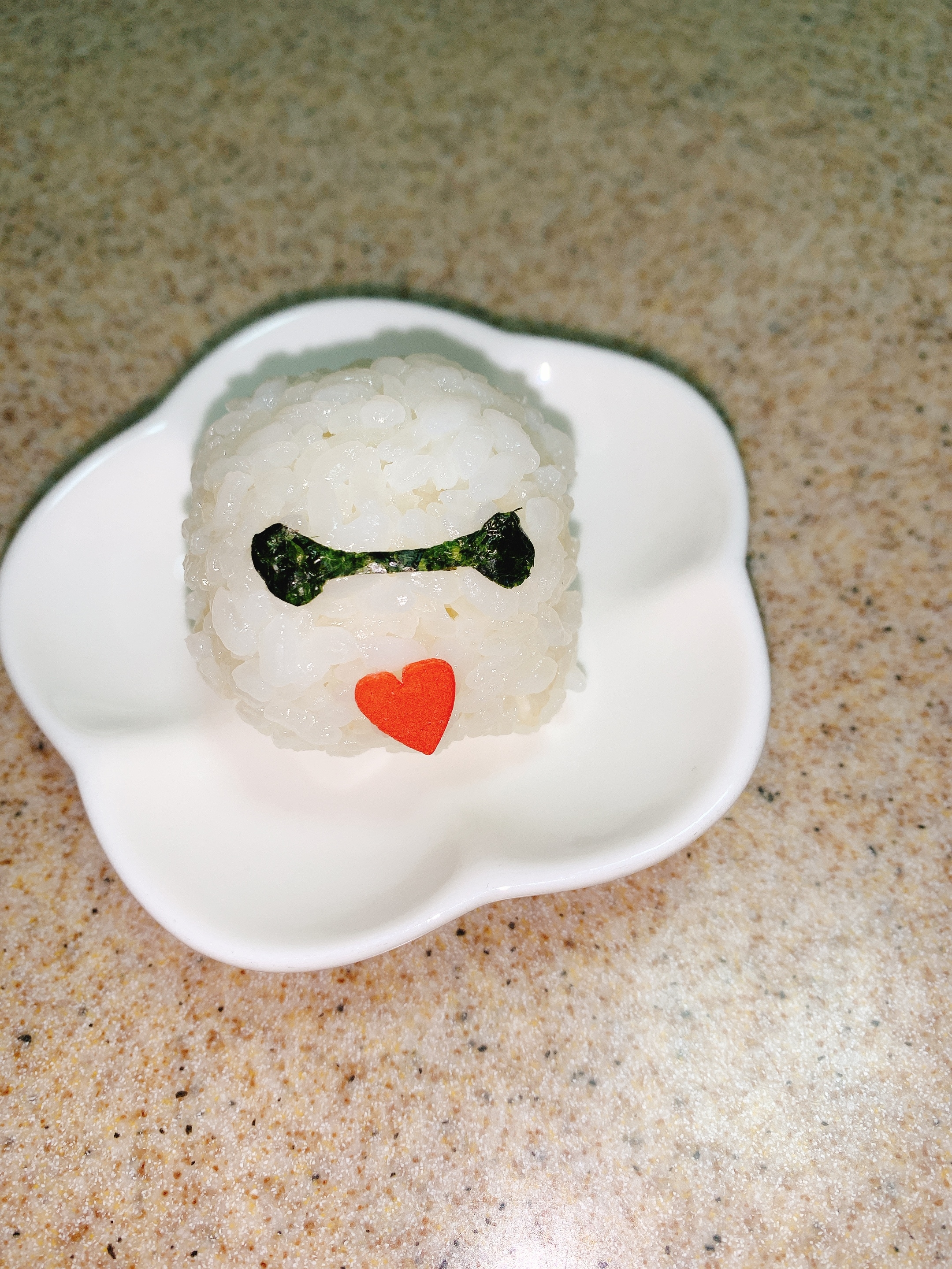 いなり寿司de可愛いすぎ ベイマックス作っちゃお レシピ 作り方 By 95l ᵕ ˊ 楽天レシピ