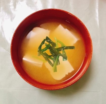 夢シニアさん♡ブロッコリーの出汁のエコなお味噌汁素晴らしいです(๑^᎑^๑)♡主婦の鏡レシピ！ありがとうございますෆ˚*