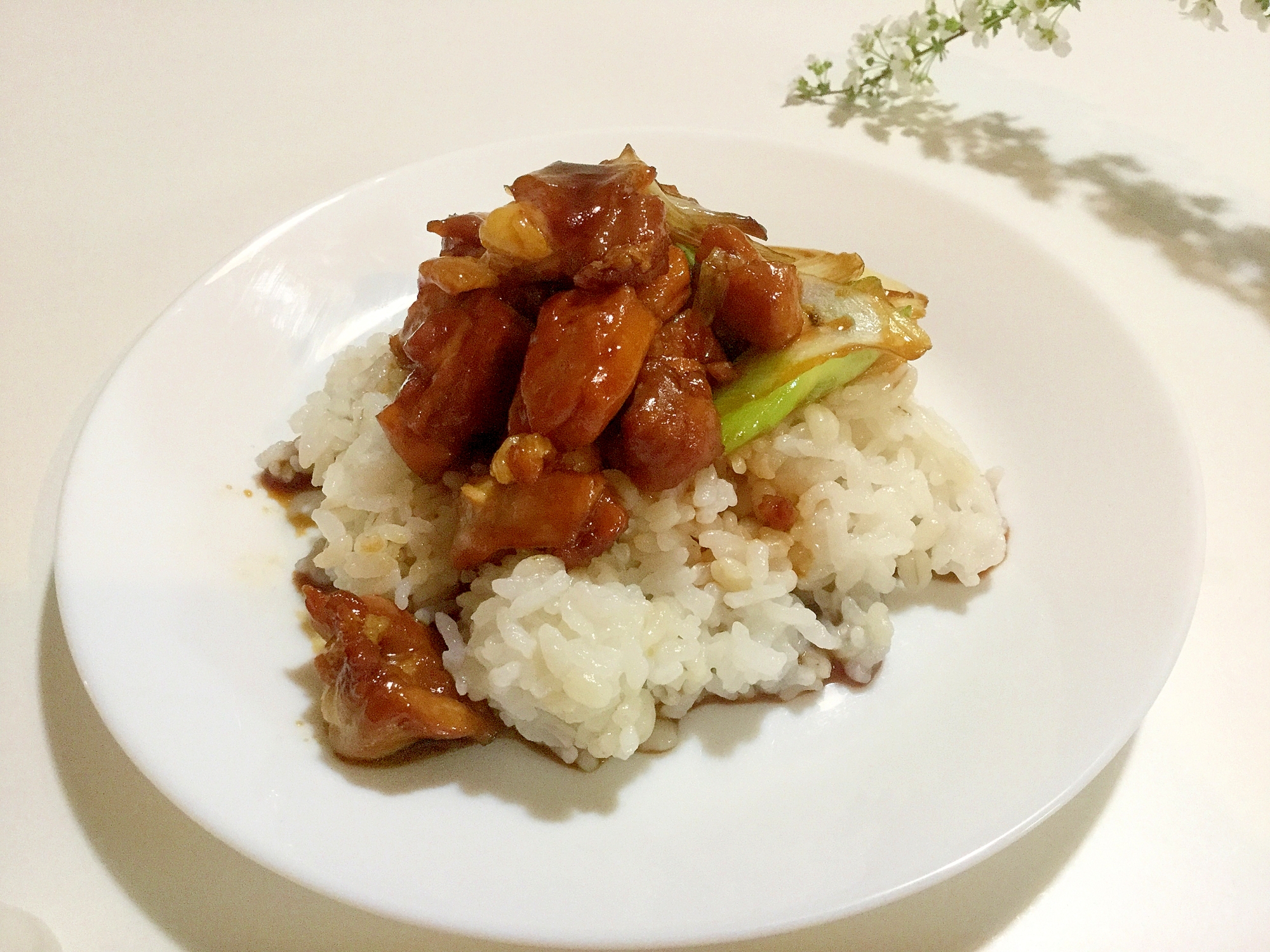 もも肉丼