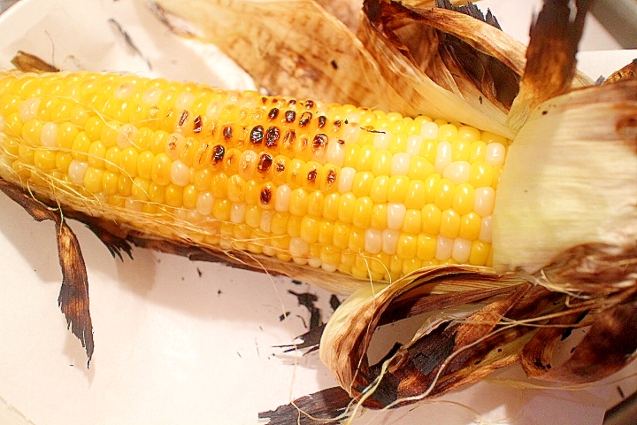 超簡単 超甘い 鍋要らず 網焼きとうもろこし レシピ 作り方 By Seika A 楽天レシピ