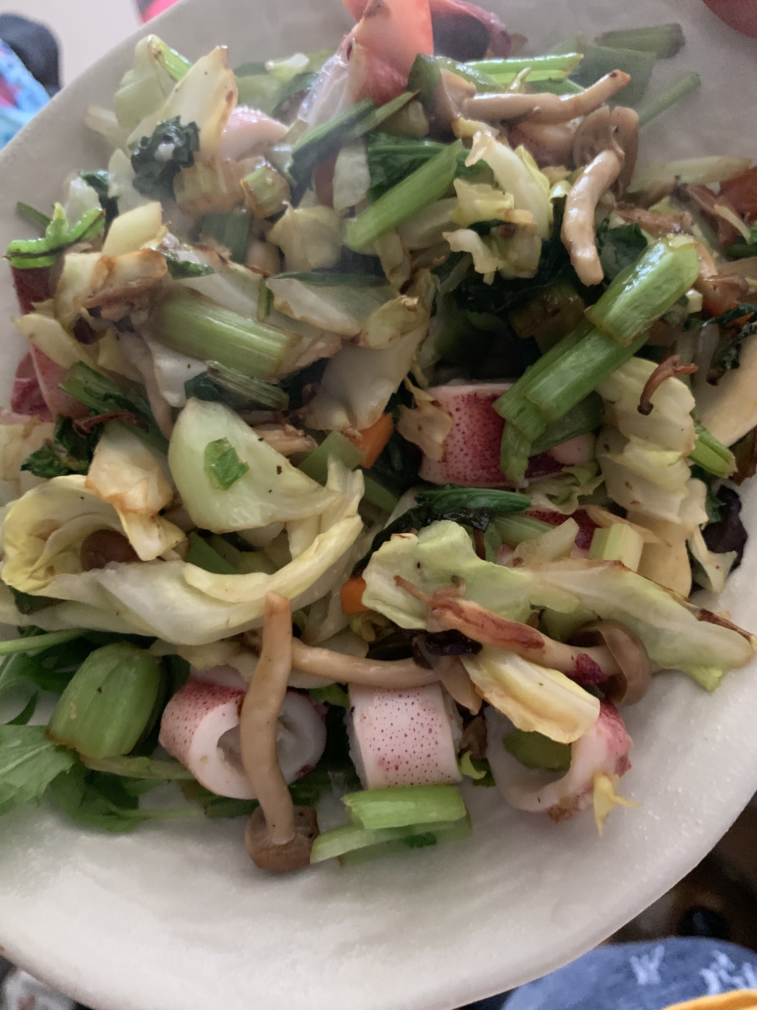 ヤリイカと小松菜とキャベツのバター醤油塩昆布炒め レシピ 作り方 By かすお 楽天レシピ ヤリイカと小松菜とキャベツのバター醤油塩昆布炒め レシピ 作り方 By かすお 楽天レシピ