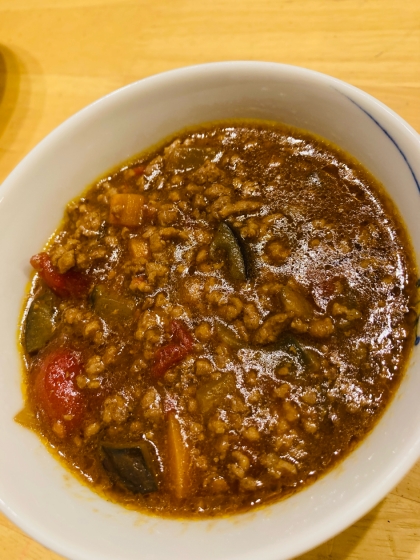 主人と子供がナンを作り、私がキーマカレー担当。レシピ参考にさせていただき、美味しく出来ました♪