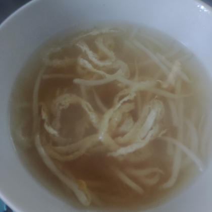 もやしと油揚げの味噌汁