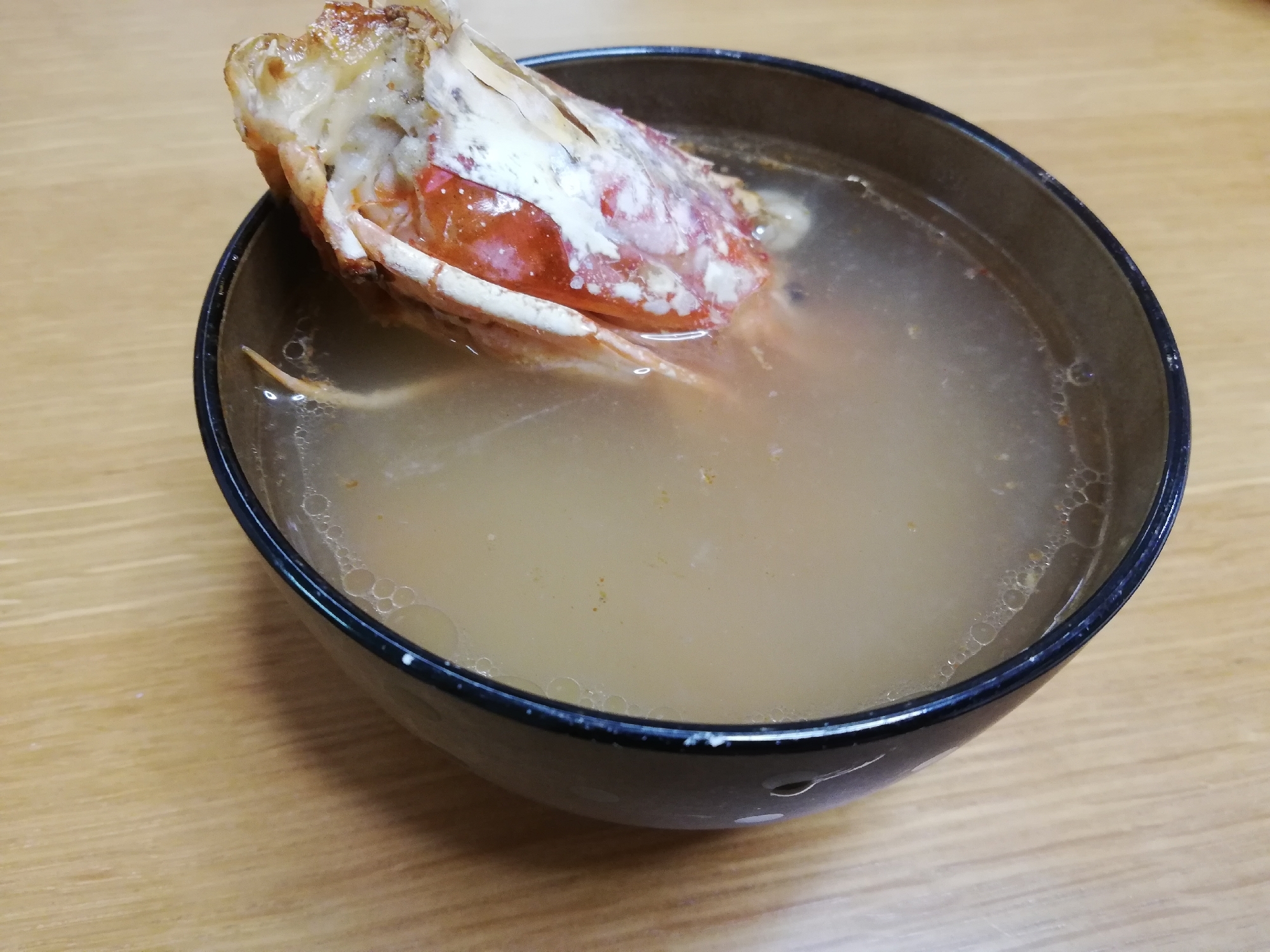 インスタントで海老のお頭入りお味噌汁