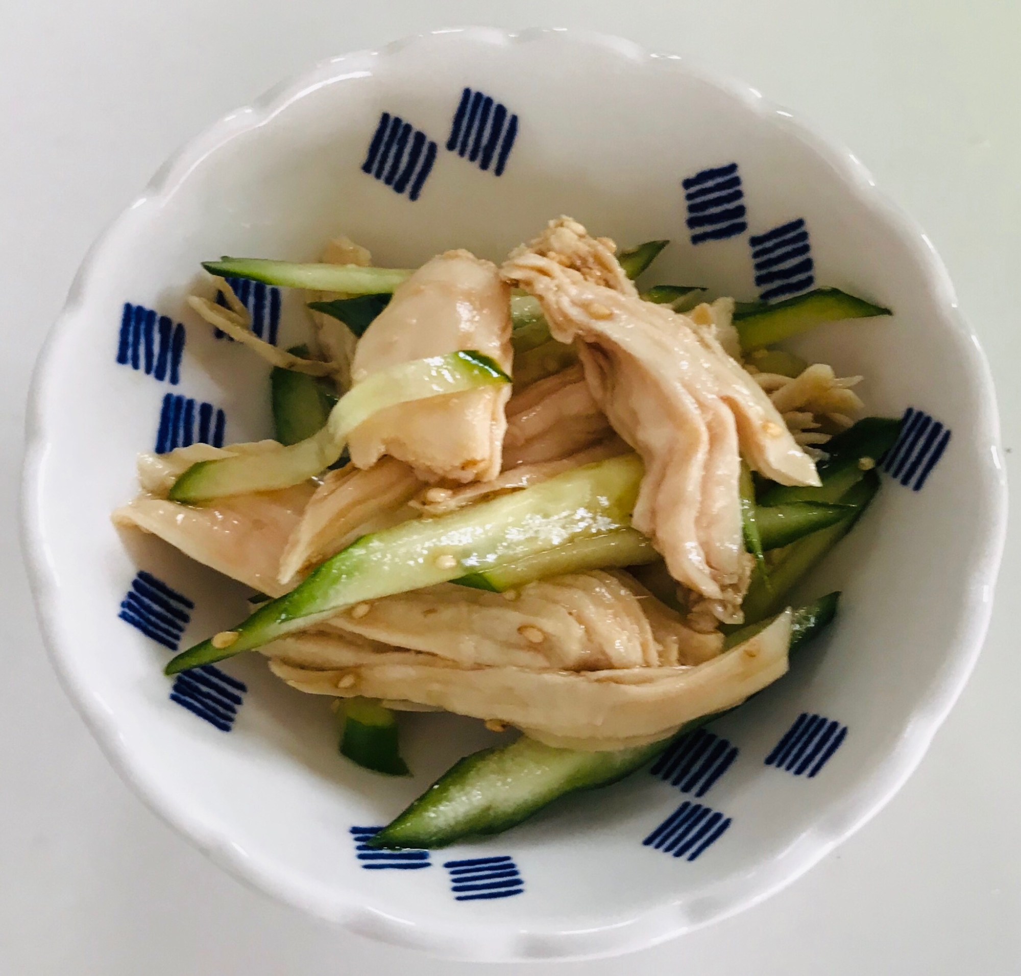 棒々鶏の残りで*鶏肉ときゅうりのゴマ酢和え