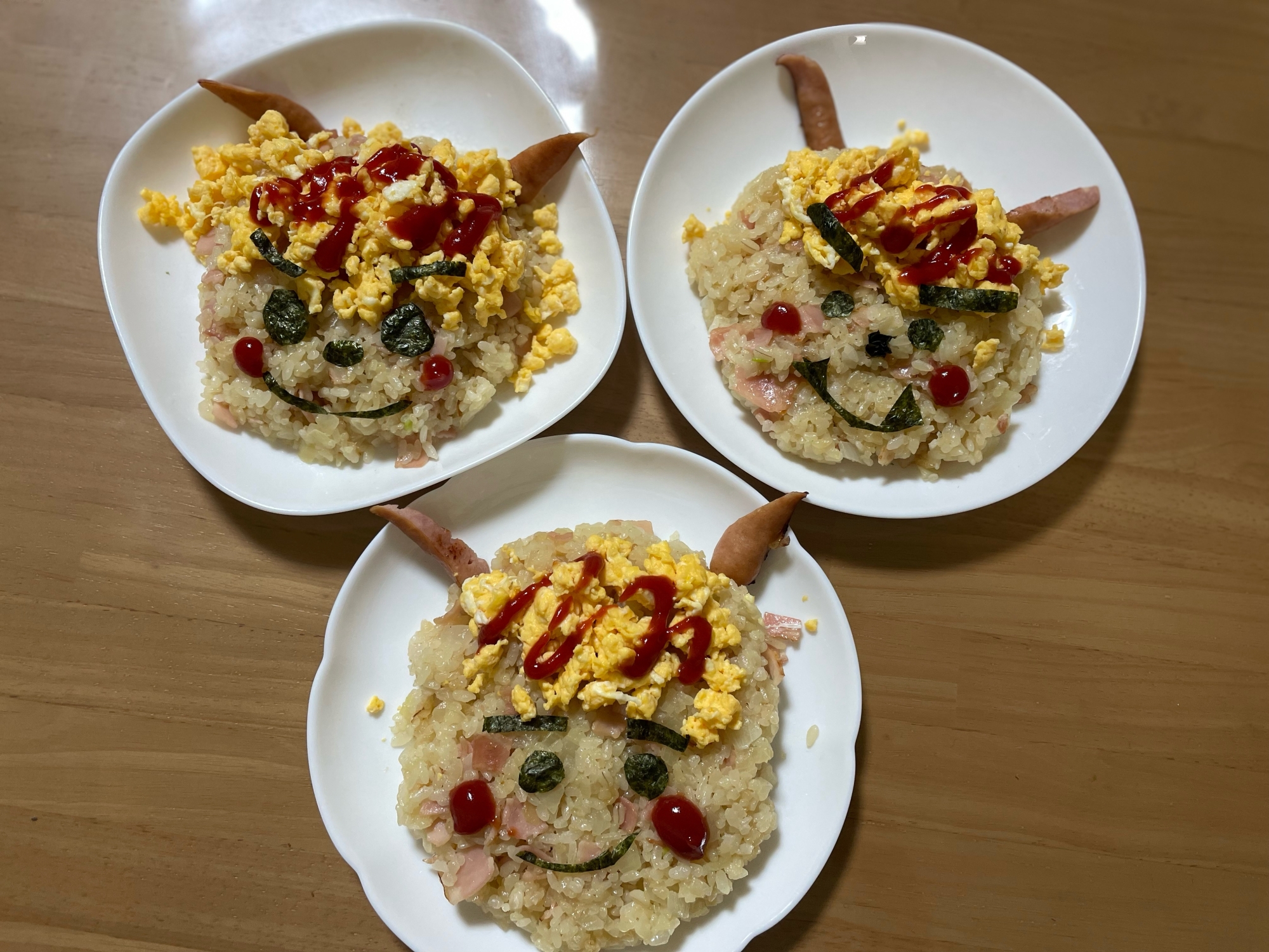 おにさんオムライス