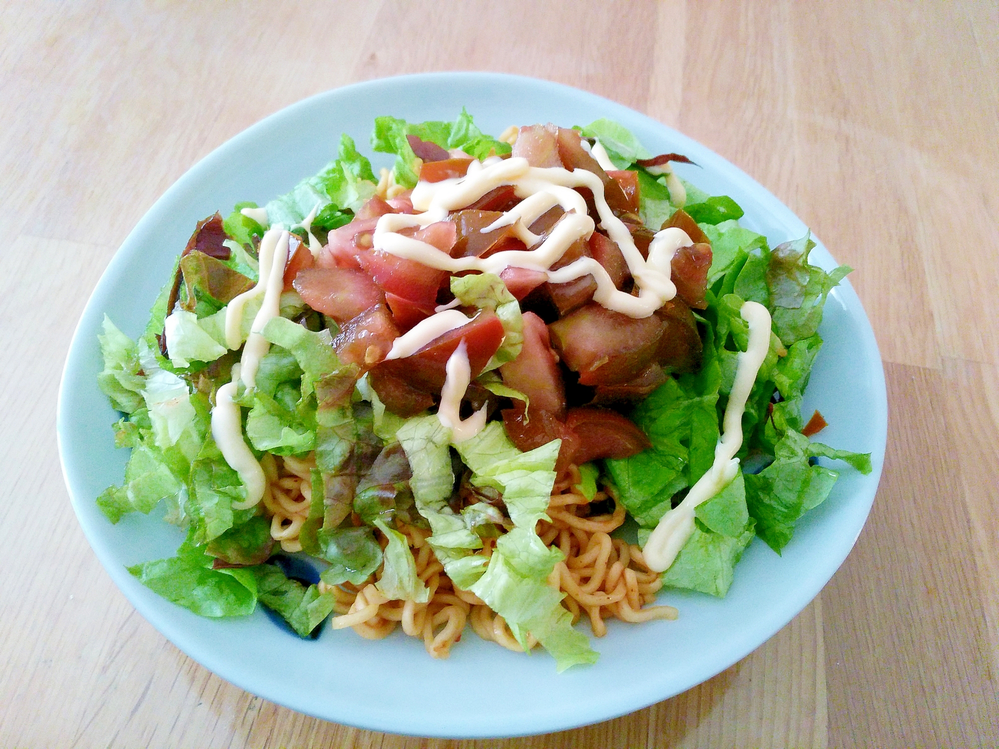 焼きそばサラダ