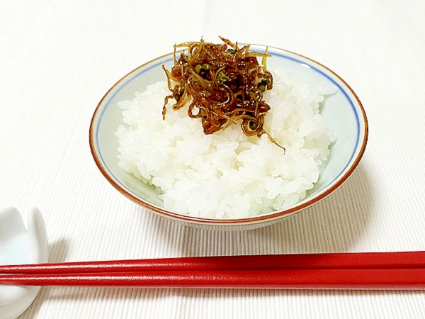 初夏の香り ぴりりと辛い実山椒と小女子の佃煮 レシピ 作り方 By Kinoko Mama 楽天レシピ 初夏の香り ぴりりと辛い実山椒と小女子の佃煮 レシピ 作り方 By Kinoko Mama 楽天レシピ