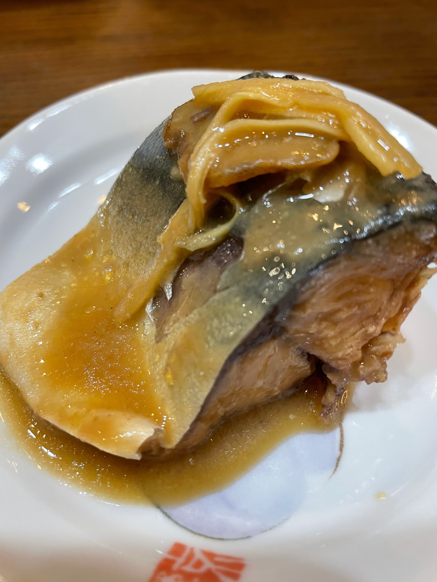 朝食に、サバの味噌煮