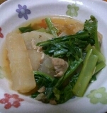 あるもので出来ました(^^)ついでに小松菜も一緒に。圧力鍋だと短時間で柔らかく煮込まれるので良いですね。冬に美味しい煮物です。