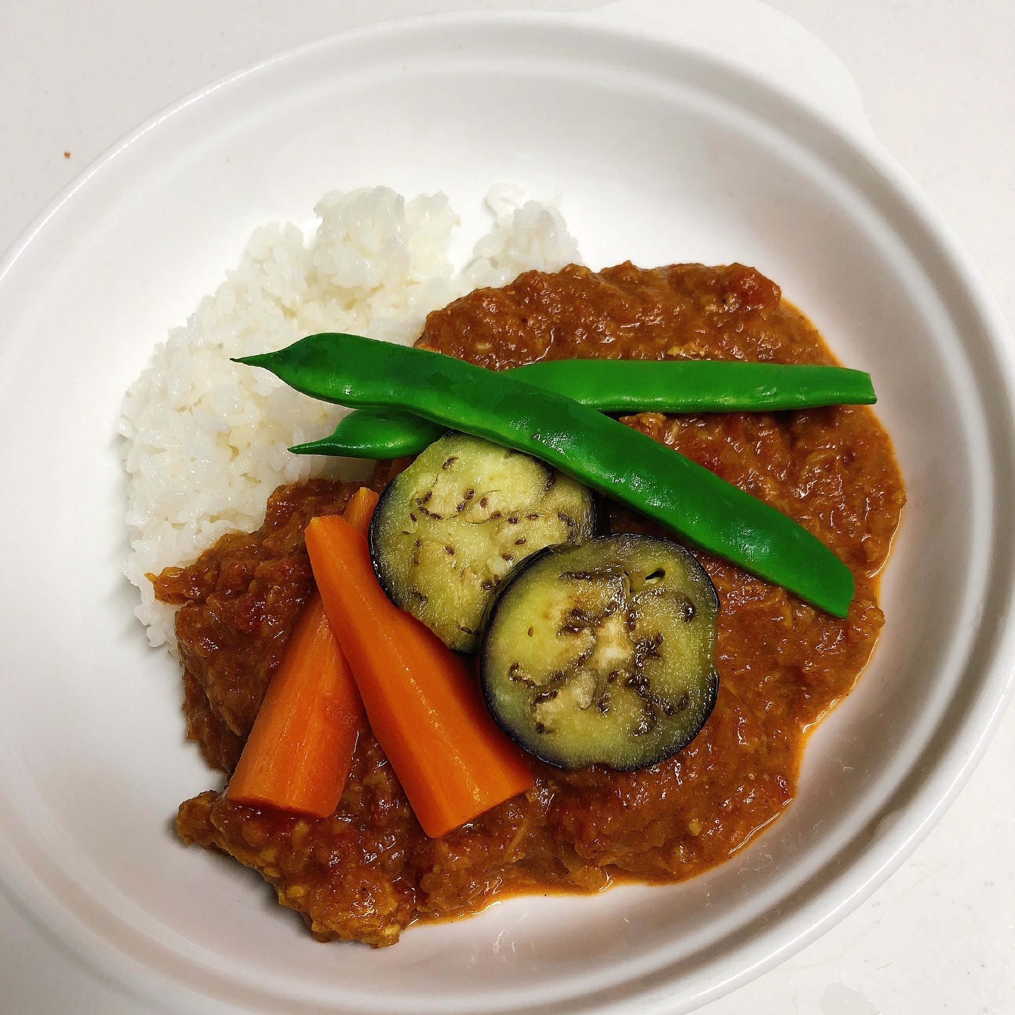 野菜たっぷりのバターチキンカレー