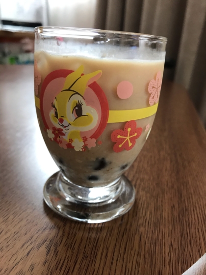 タピオカ入りカフェオレ