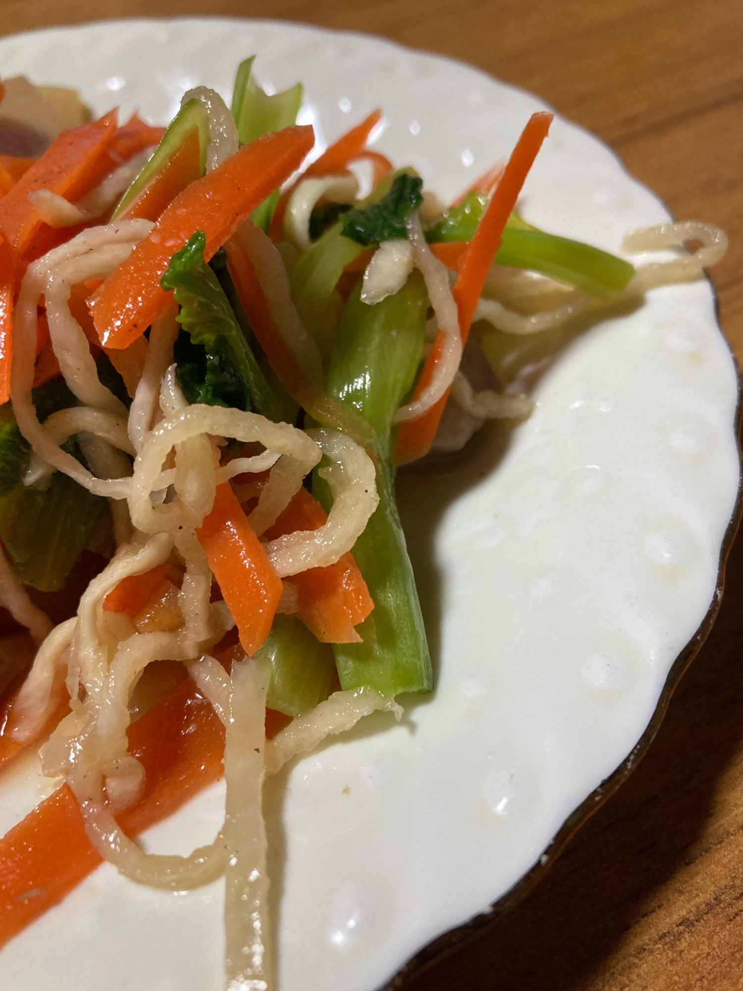 レンチンで簡単に！小松菜と切り干し大根のナムル