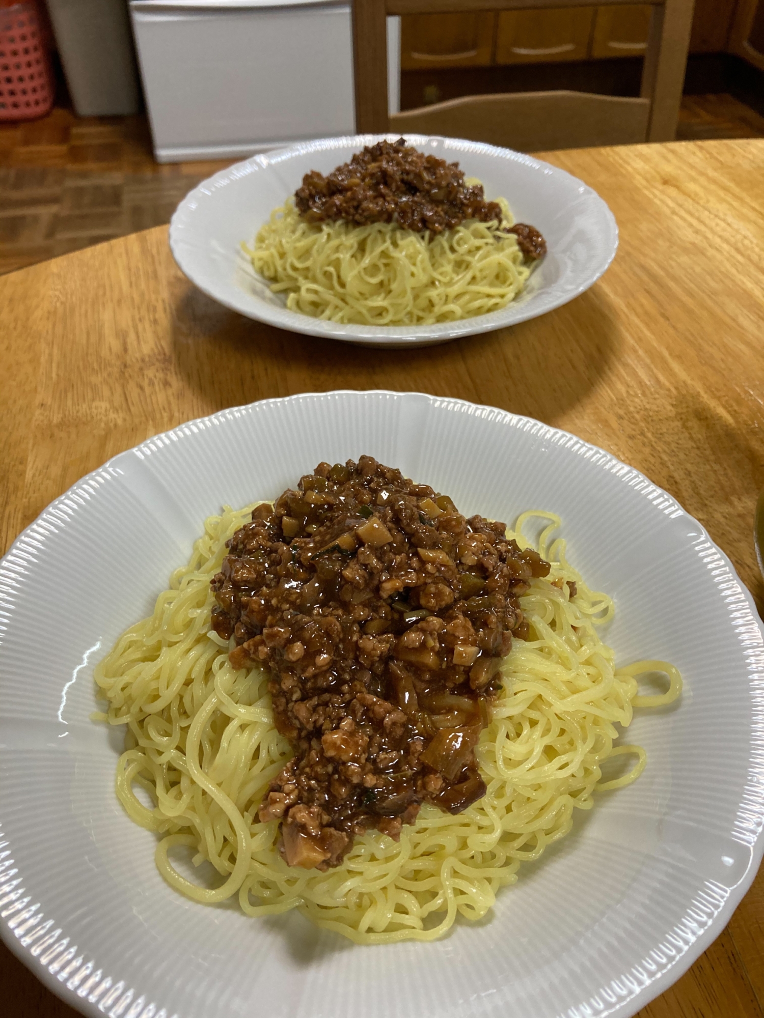 野菜もおいしくジャージャー麺