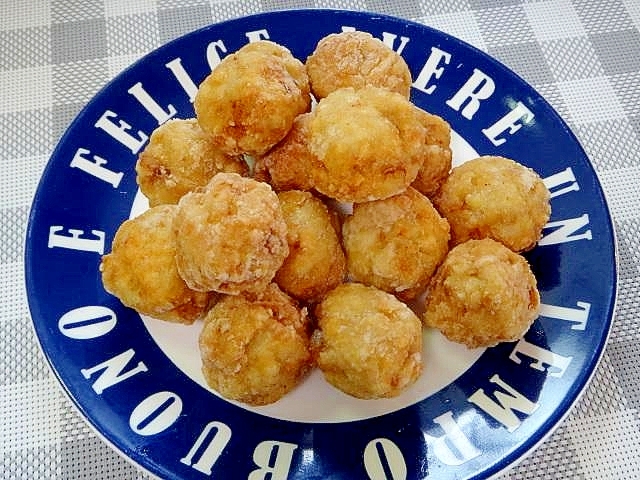 高野豆腐でカサ増し☆チキンミートボール揚げ