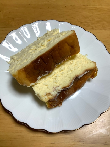 手軽に本格的なチーズケーキが出来ました。濃厚で美味しかったです。
リピします(๑╹︎ڡ╹︎๑)！！