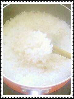 米も水も計量不要 鍋で美味しく炊飯 レシピ 作り方 By ヘルムート 楽天レシピ 米も水も計量不要 鍋で美味しく炊飯 レシピ 作り方 By ヘルムート 楽天レシピ