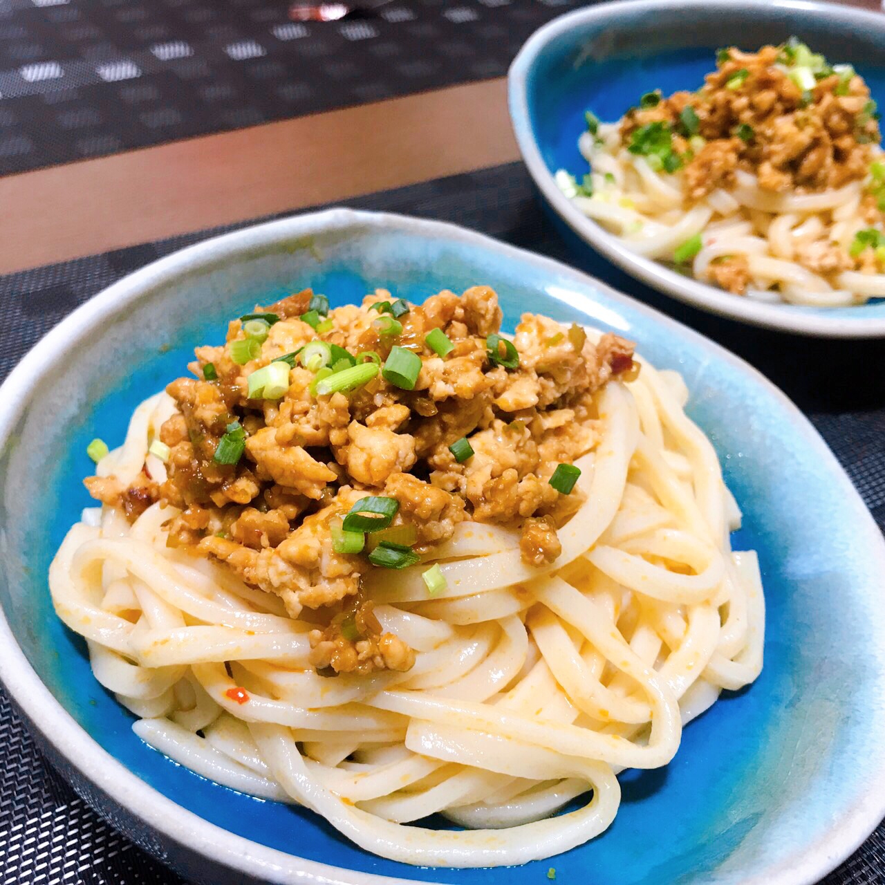 豆板醤ピリ辛！汁なし坦々麺うどん