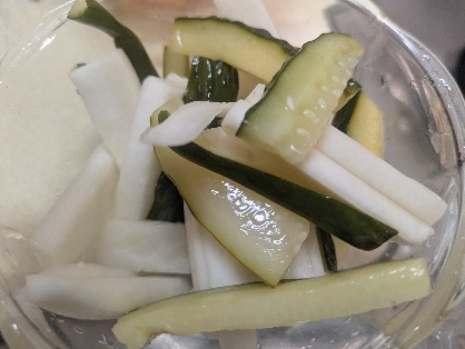 酢の酸っぱさで夏を乗り切ろうと思います！