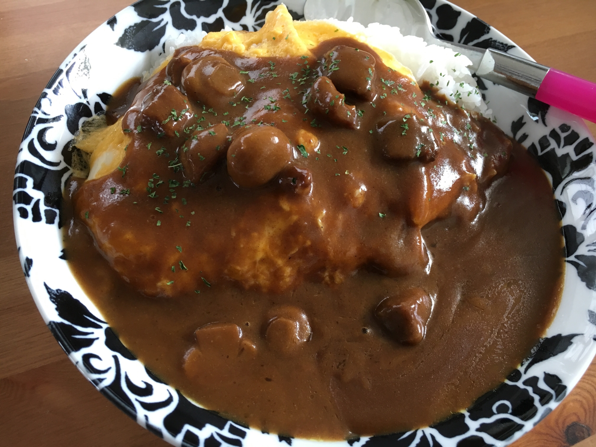 レトルトカレーを少し豪華に！オムカレー♡