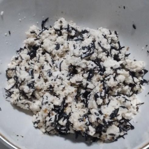 ひじきの白和え