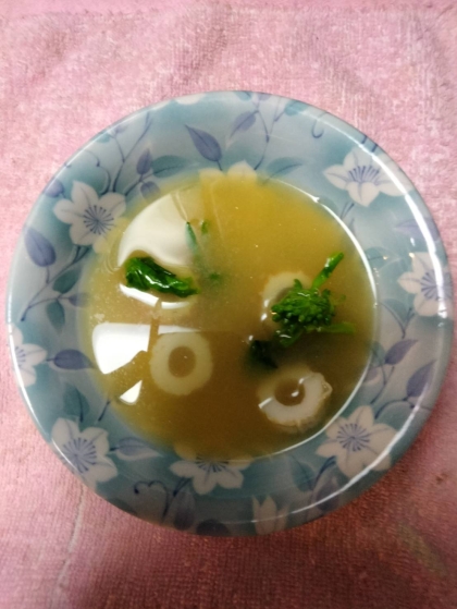 ブロッコリーとちくわの味噌汁