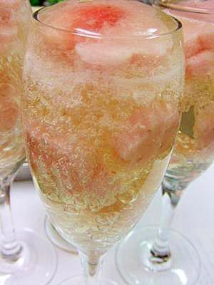 お花見デザート2 乾杯 さくらグラスゼリー レシピ 作り方 By Iihi009 楽天レシピ お花見デザート2 乾杯 さくらグラスゼリー レシピ 作り方 By Iihi009 楽天レシピ