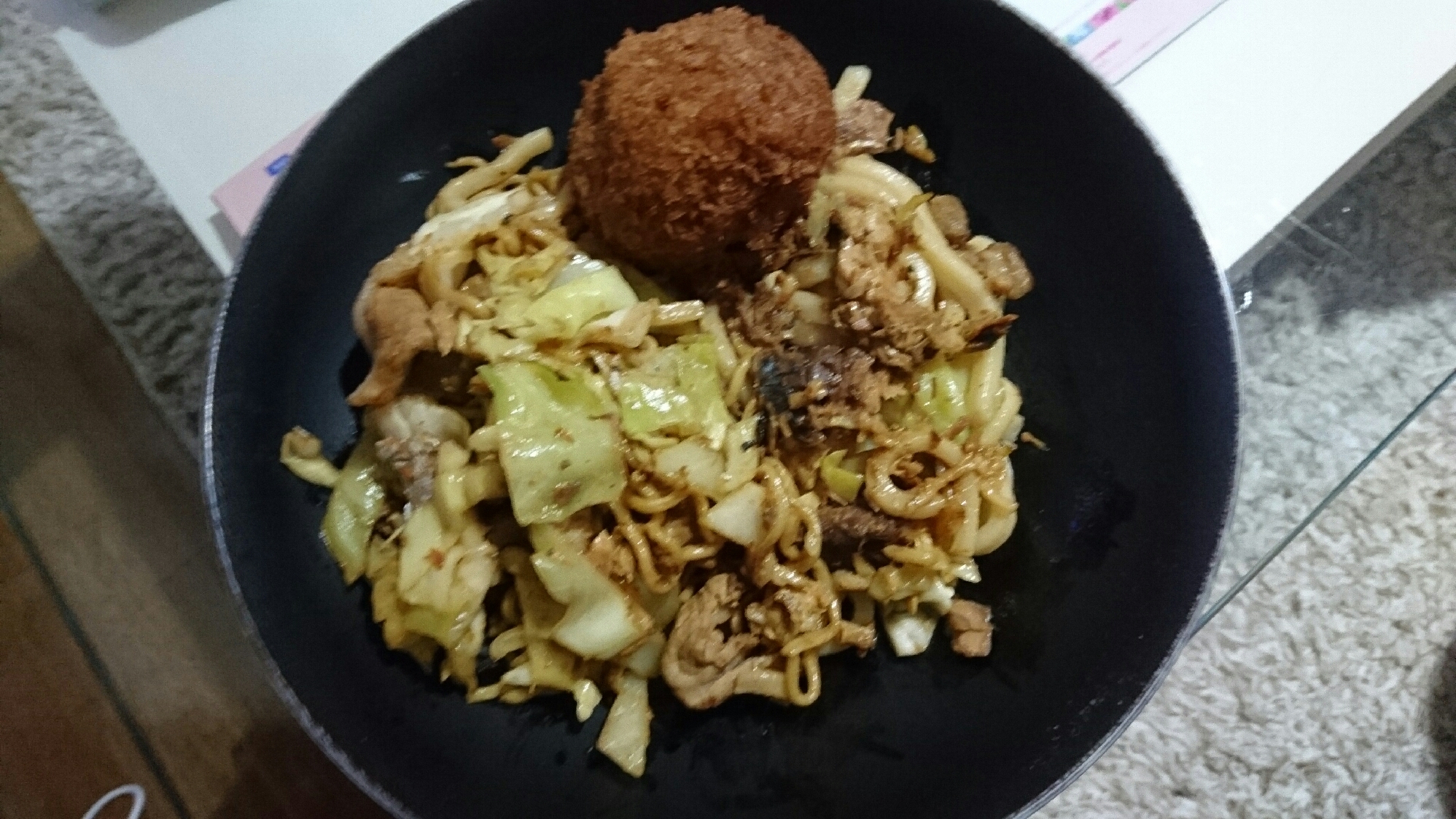 キャベツ×大量消費の焼きそば&焼きうどん