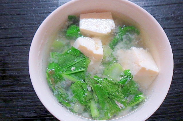 春菊と豆腐の味噌汁
