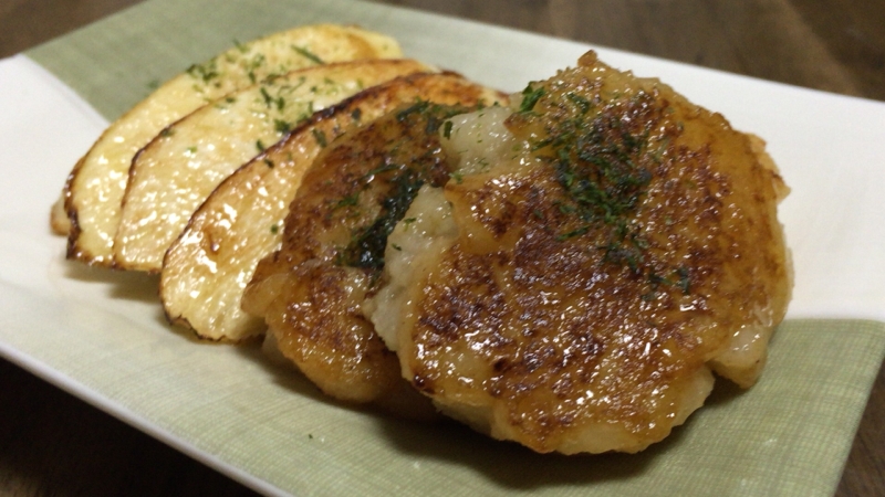 マコモタケと蓮根餅のバター醤油焼き