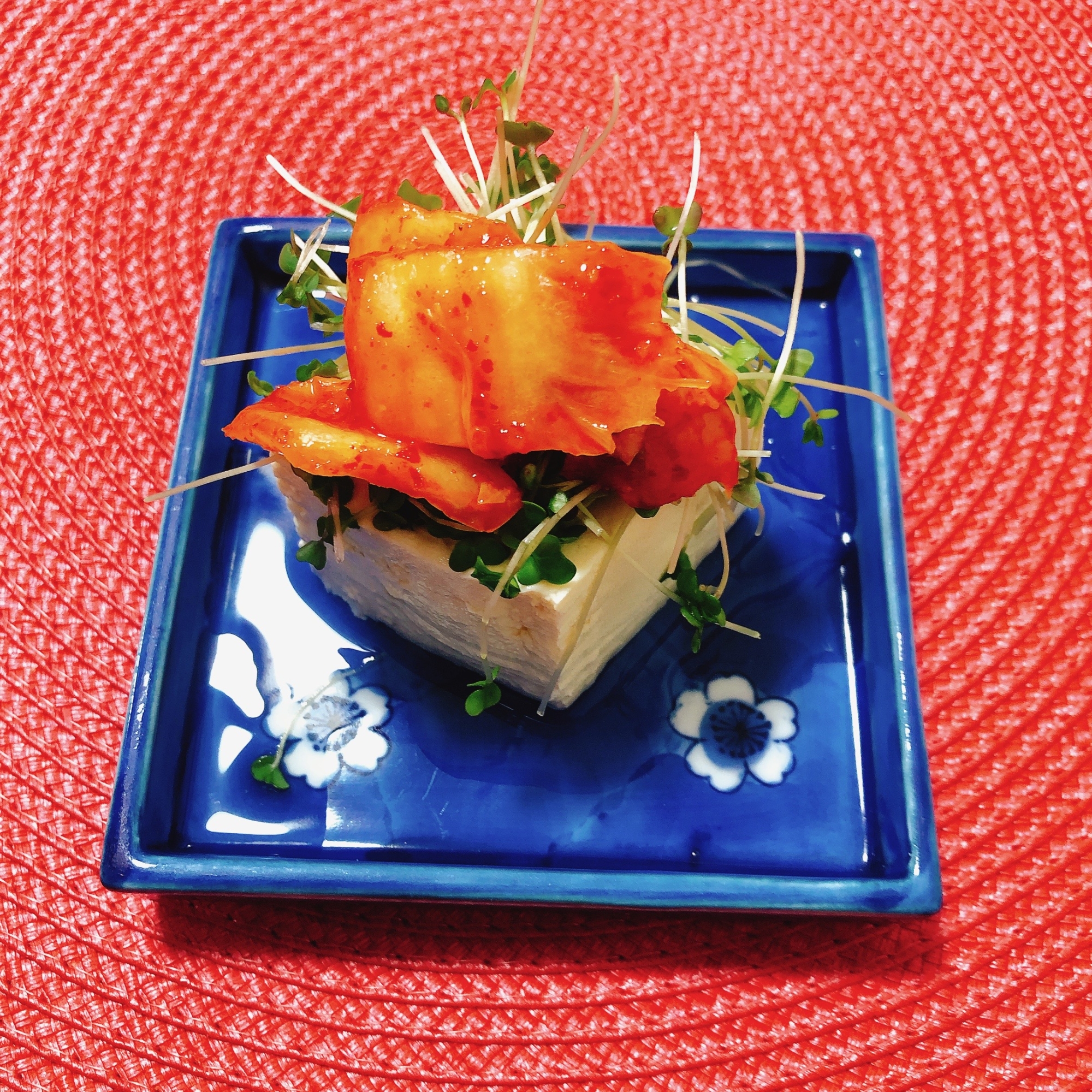 スプラウトキムチ冷奴