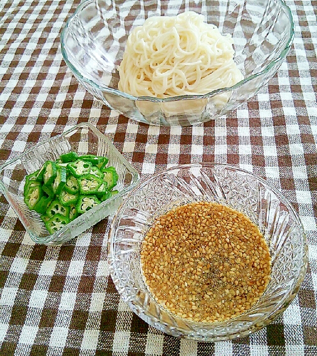 つゆアレンジ ごまオクラそうめん レシピ 作り方 By あ ち0024 楽天レシピ