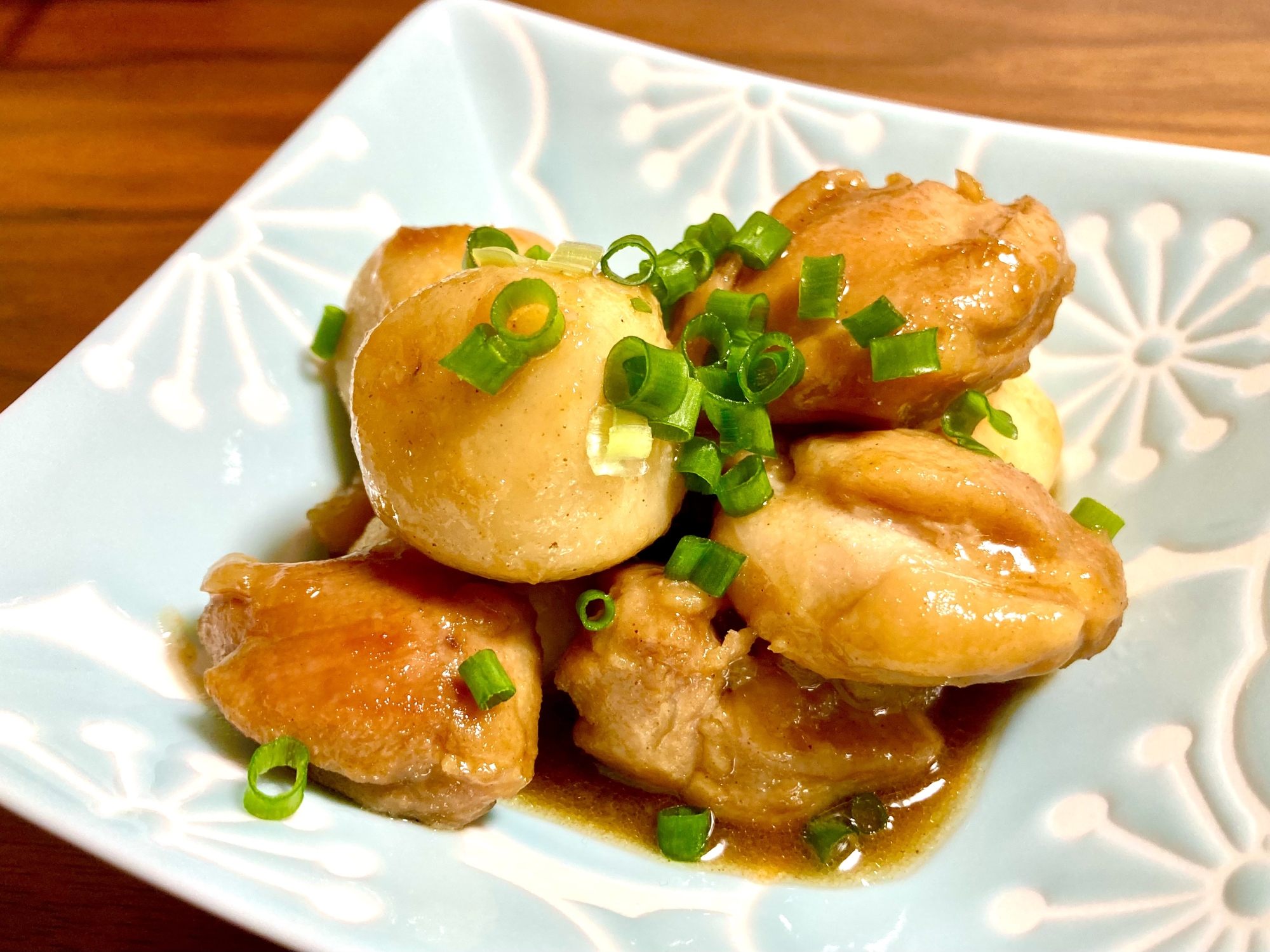 冷凍里芋で＊鶏ももと里芋の炒め煮