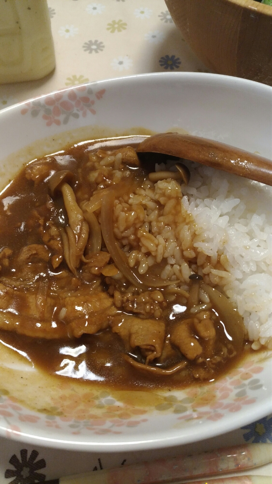 豚バラとしめじのカレー