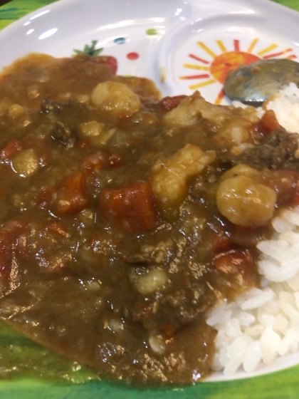 カレーも冷凍しておけばめちゃくちゃ楽ですね(〃ω〃)カレー大好きな子供のため、すごく参考になりましたー！