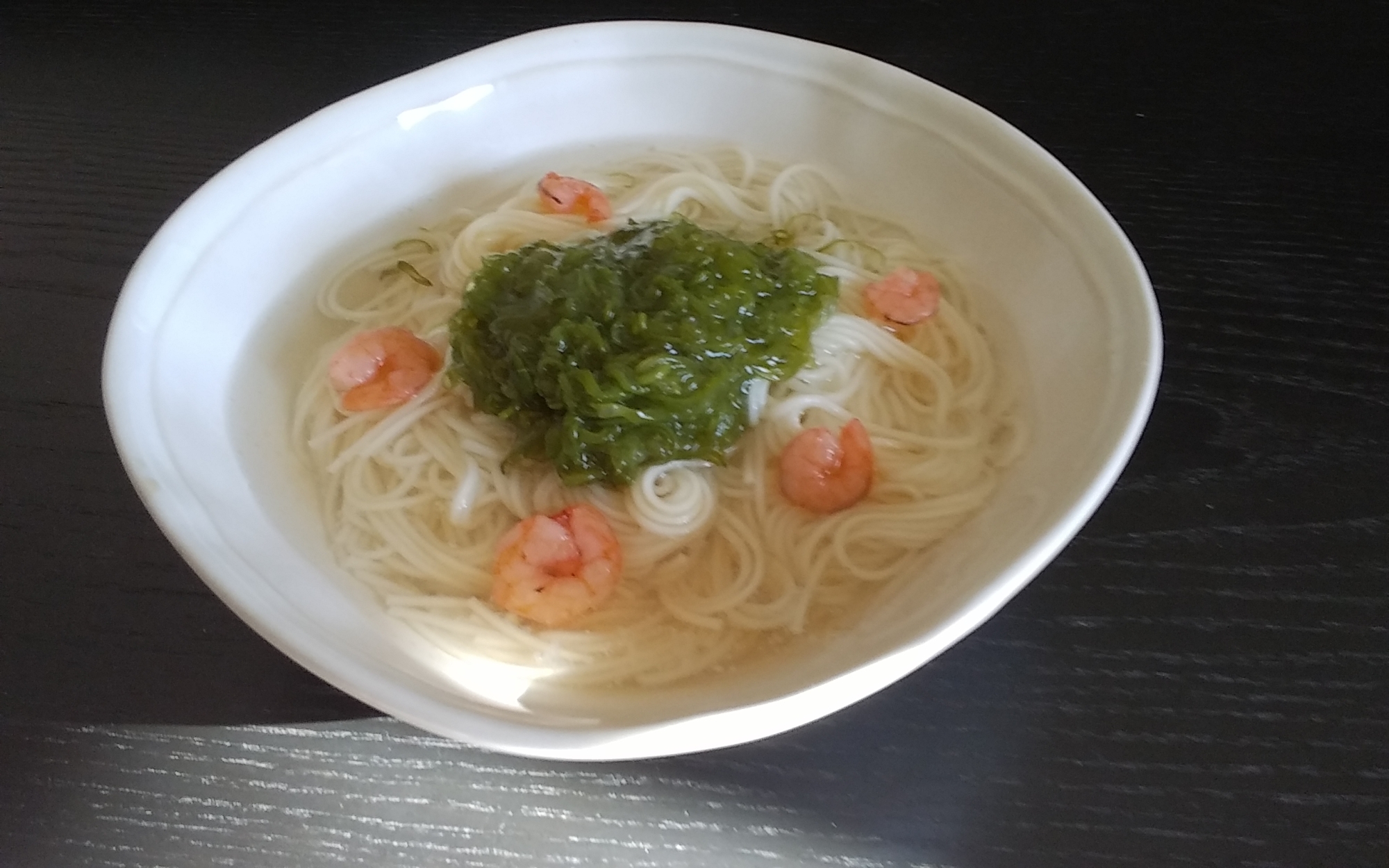 とろとろ～めかぶ温麺