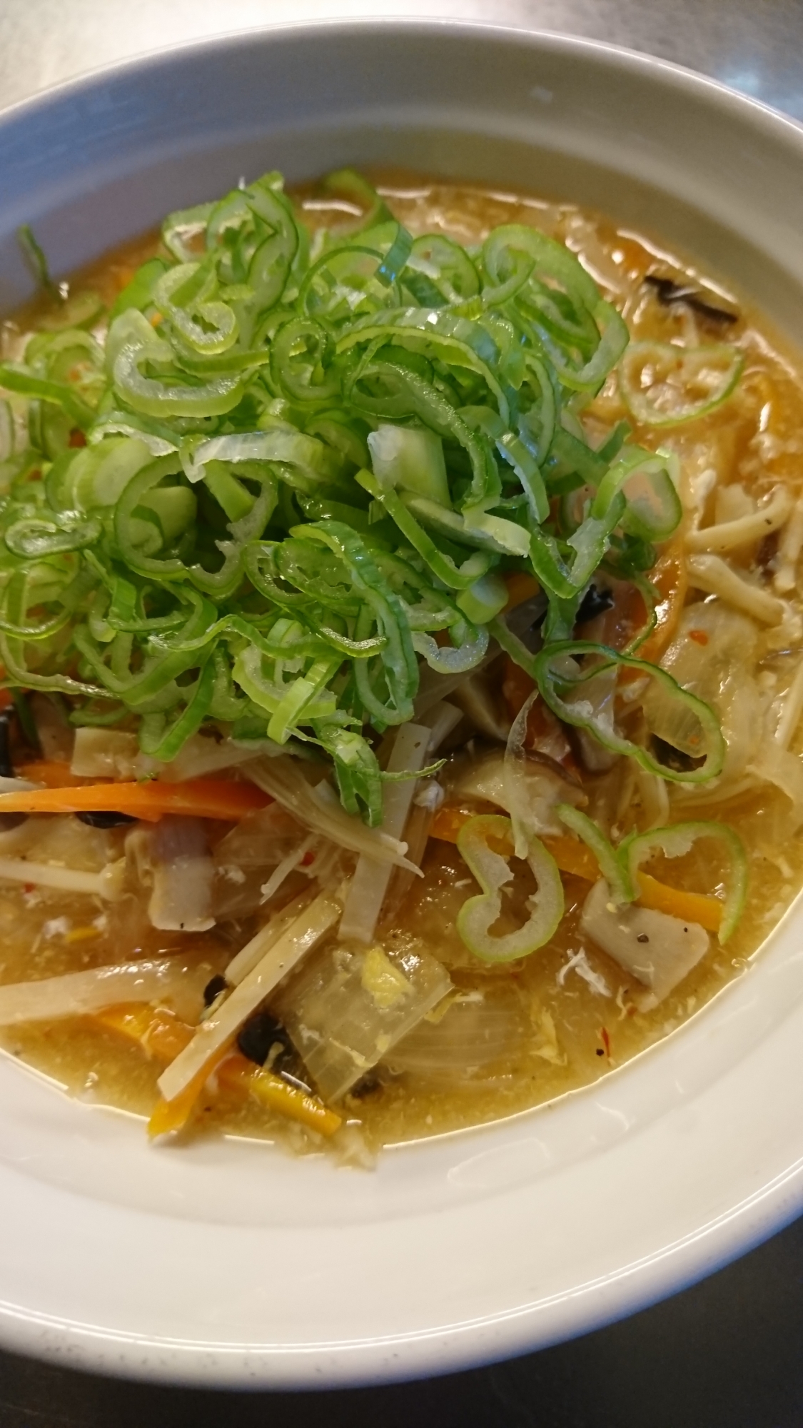 身体ぽっかぽか酸辣湯麺