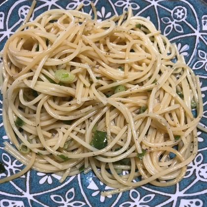 余ったパスタはワンボウルで！〜バター醤油味〜