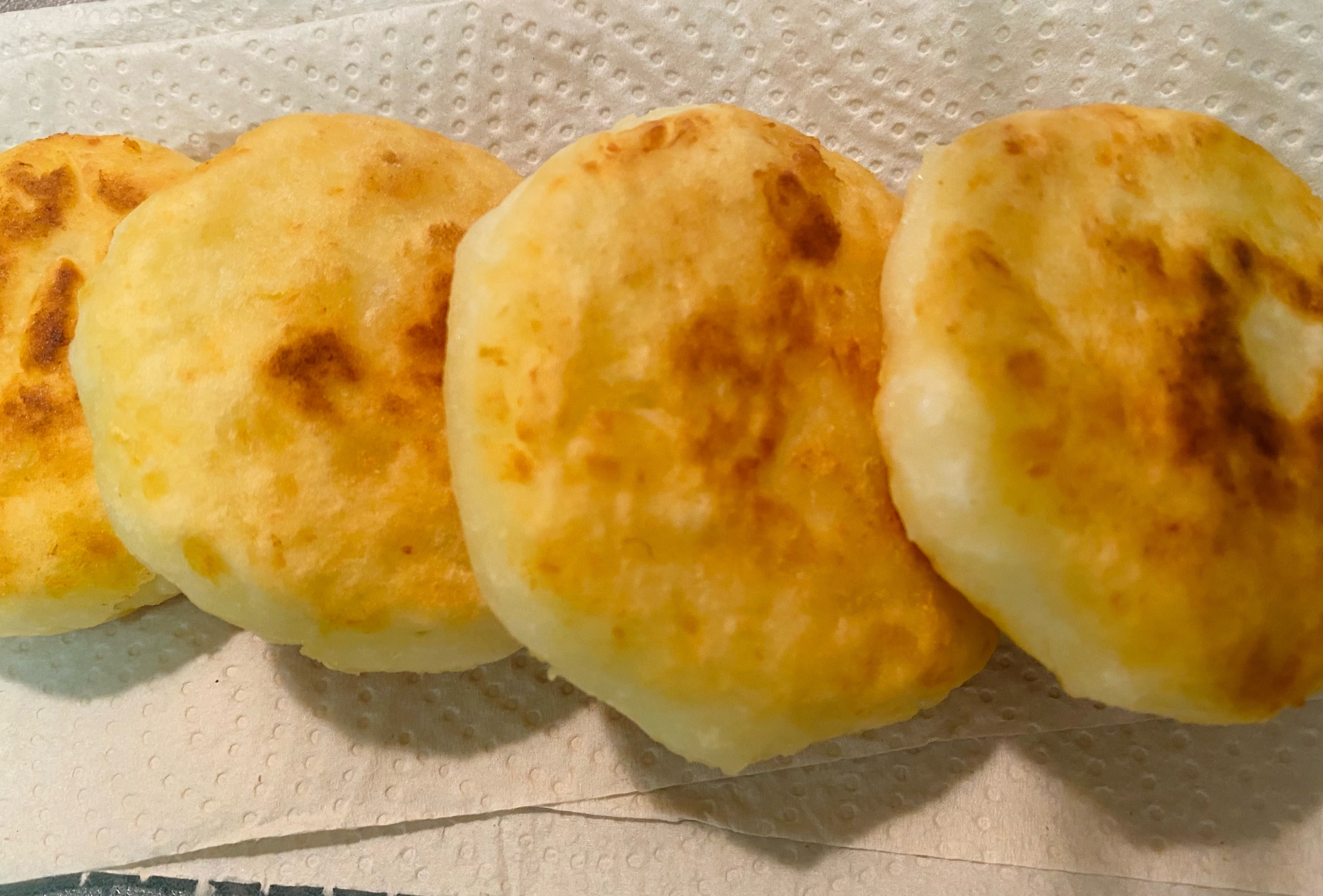 いももち（チーズ入り）