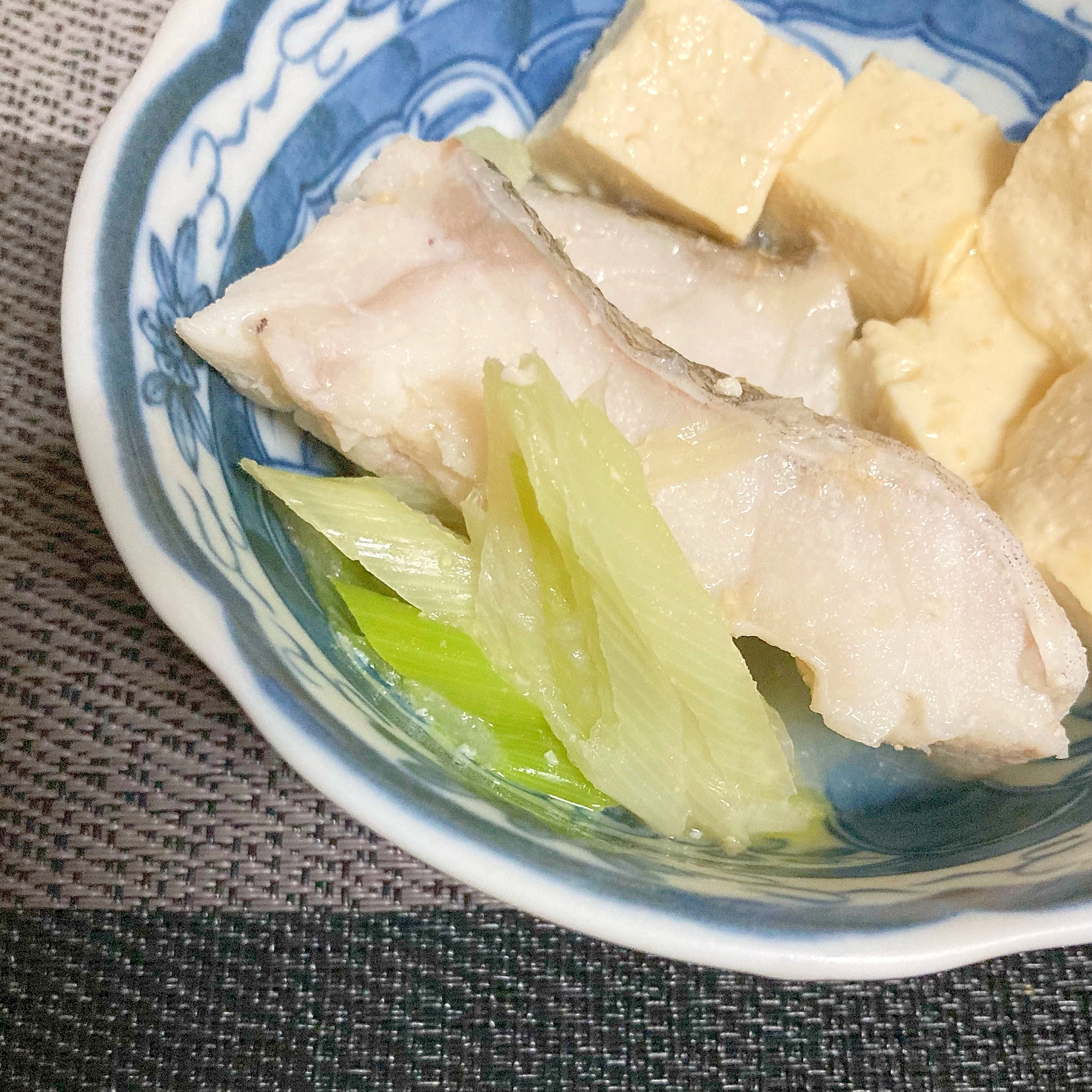 たらと豆腐とねぎのみそ煮 レシピ・作り方 by いちねこ - 楽天レシピ