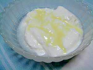 子牛が飛んでくるヨーグルト