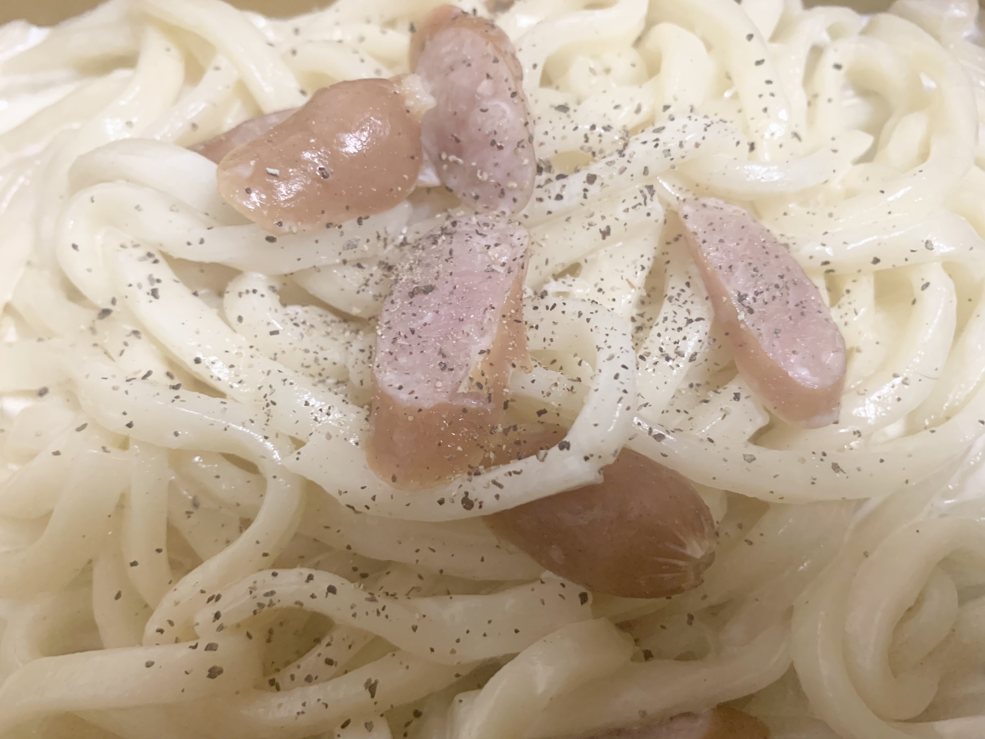 簡単レシピ　カルボナーラ風うどん